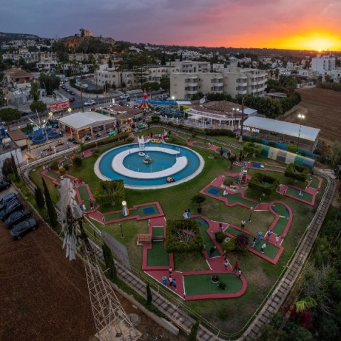 ciprus-minigolf-fakultativ-program